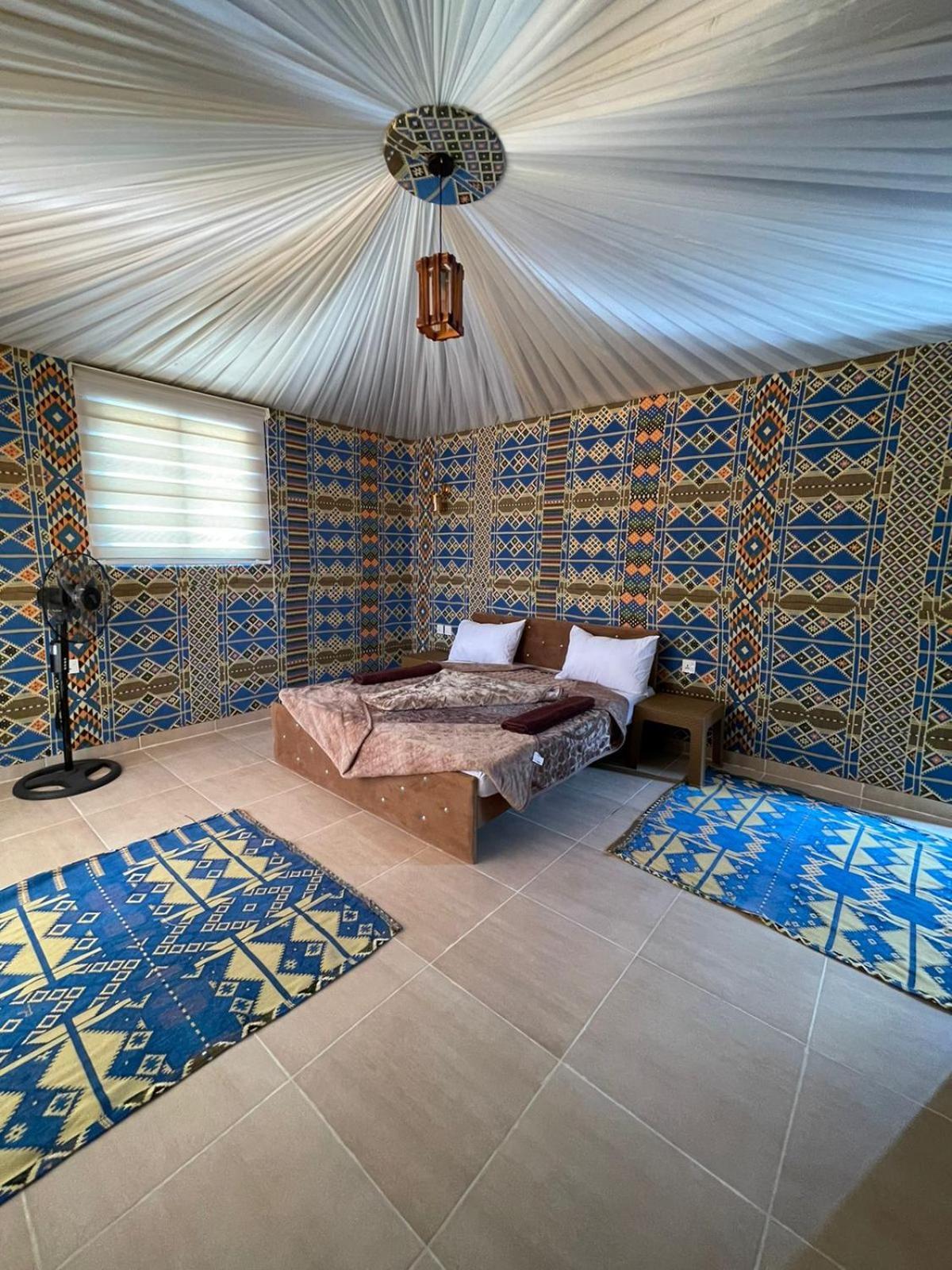 Rum Under The Stars Camp Wadi Rum Buitenkant foto
