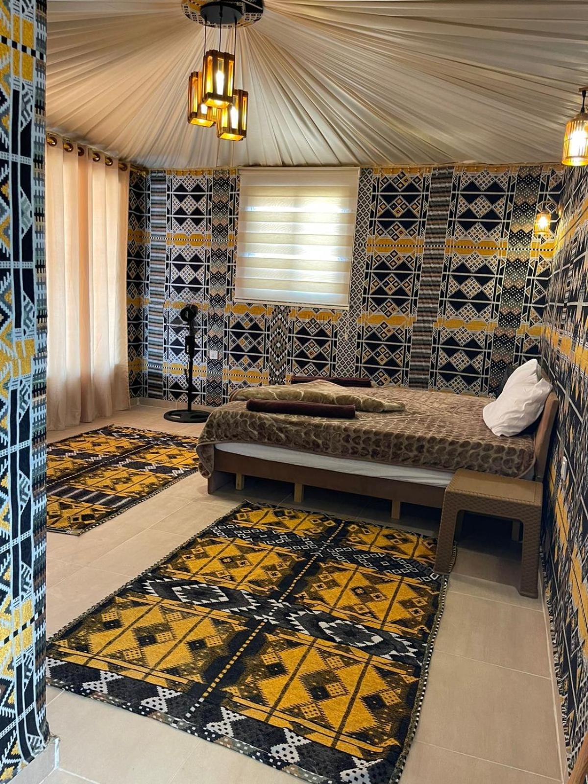 Rum Under The Stars Camp Wadi Rum Buitenkant foto